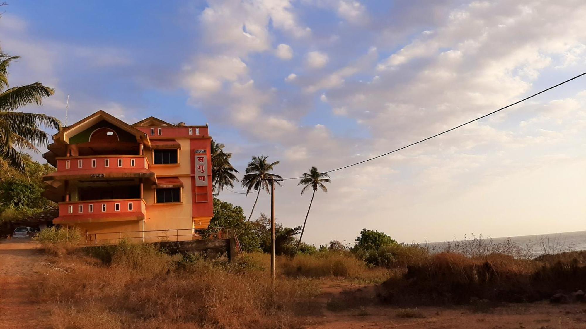Saguntara Beach Homestay Vengurla Exterior foto