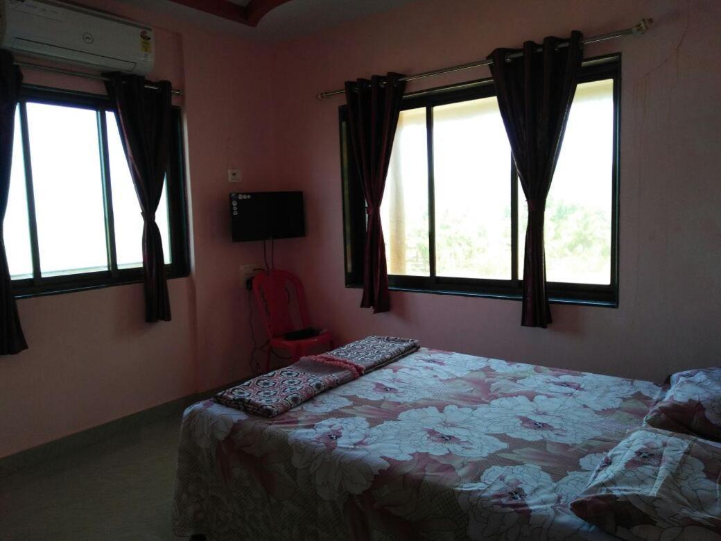 Saguntara Beach Homestay Vengurla Exterior foto